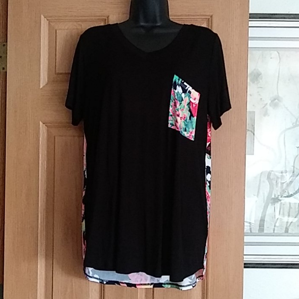 Hemish usa black and floral print top